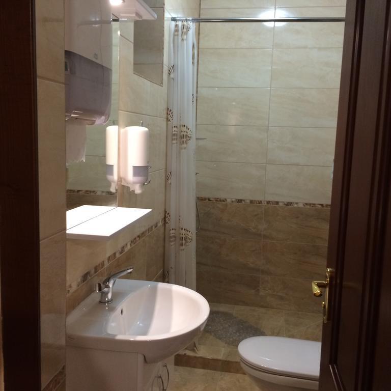 Bereg-Travel Hotel Екстериор снимка